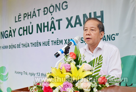 Chá»§ tá»ch UBND tá»nh Phan Ngá»c Thá» phÃ¡t Äá»ng NgÃ y Chá»§ nháº­t xanh táº¡i trÆ°á»ng THPT Äáº·ng Huy Trá»© (TX. HÆ°Æ¡ng TrÃ )