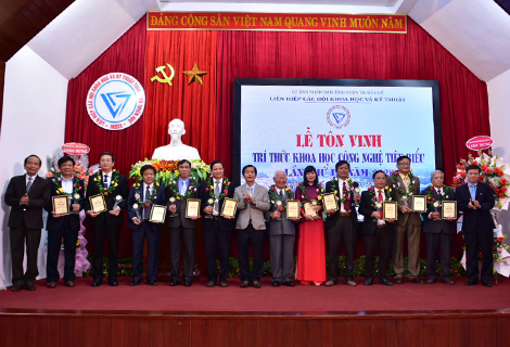 Các trí thức khoa học công nghệ tiêu biểu được vinh danh trong đợt này