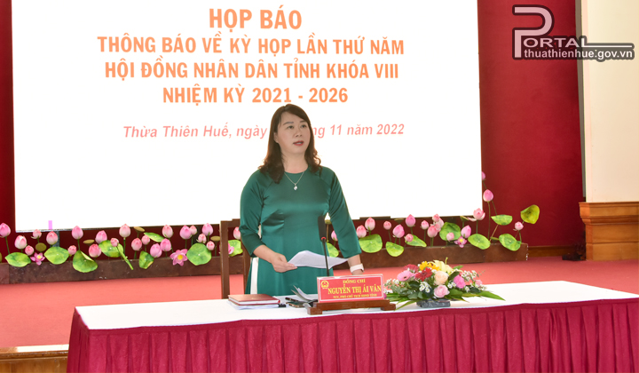 Phó Chủ tịch HĐND tỉnh Nguyễn Thị Ái Vân chủ trì cuộc họp báo