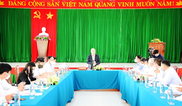 Phó Bí thư Thường trực Tỉnh ủy Phan Ngọc Thọ phát biểu tại buổi làm việc