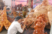  My Xuyen wood carving village