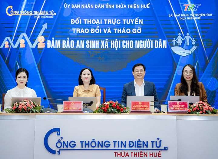 Tại buổi đối thoại trực tuyến