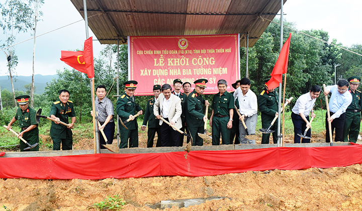 Lễ khởi công xây dựng Nhà bia ghi danh tưởng niệm các anh hùng liệt sĩ Tiểu đoàn K10