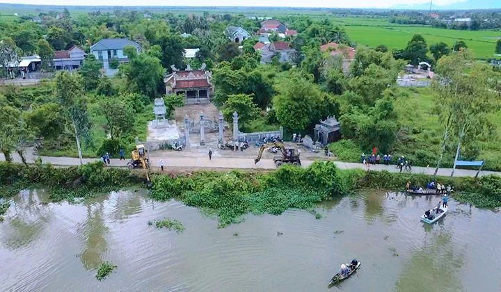 Tại xã Phú Hồ