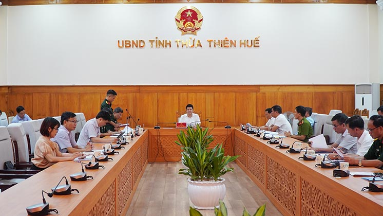 Phó Chủ tịch UBND tỉnh Hoàng Hải Minh chủ trì hội nghị